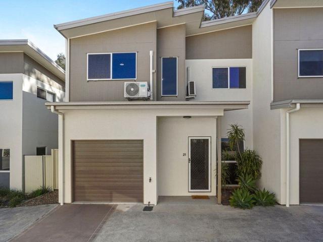 Townhouse for sale in Toombul, Queensland
