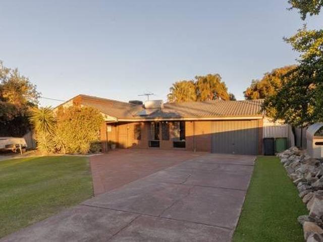House for rent in Cockburn, Western Australia