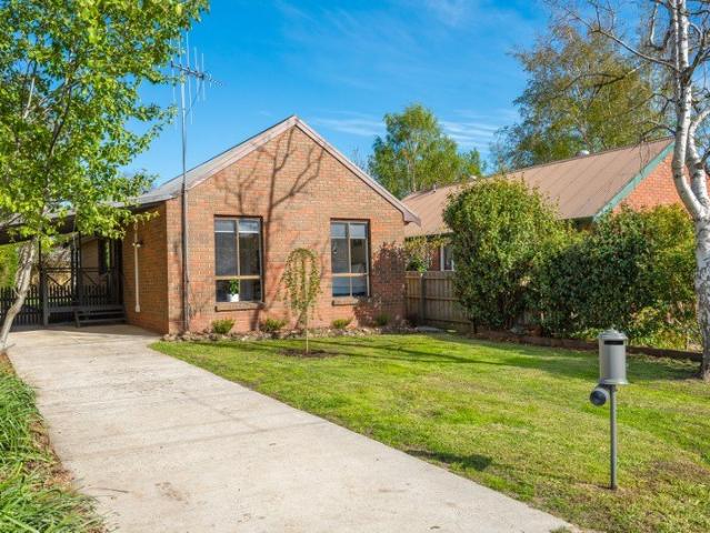House for sale in Woodend, Shire of Macedon Ranges