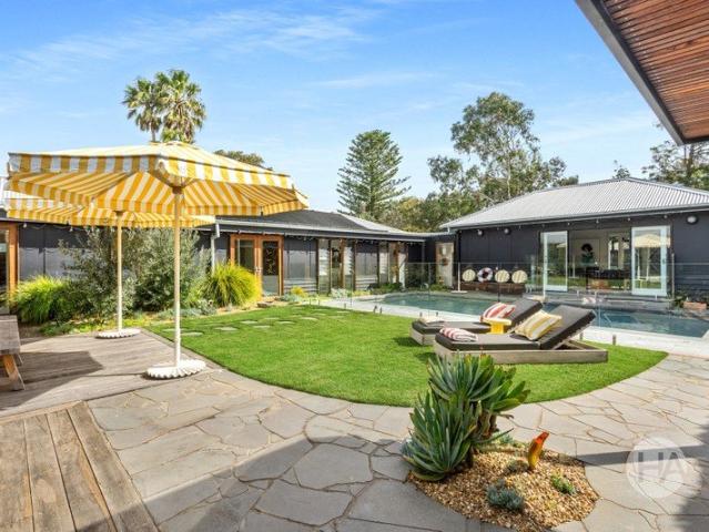 House for sale in Balnarring Beach, Melbourne