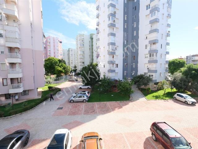 Antalya, Muratpaşa içerisinde kiralık mülk