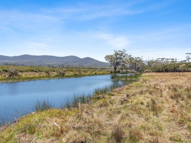 Land for sale in Bicheno, Tasmania