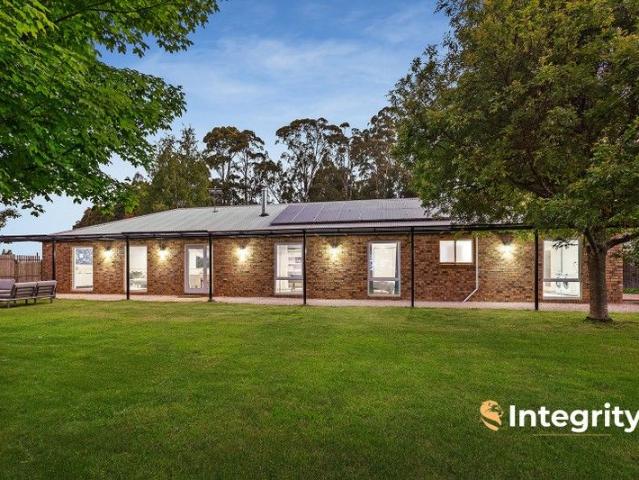 House for sale in Kinglake, Victoria