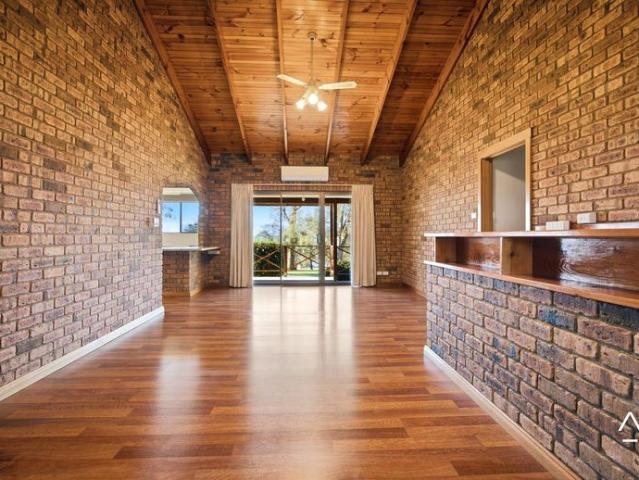 House for rent in Devon Hills, Tasmania