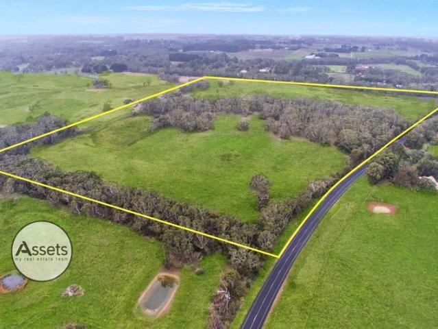 Land for sale in Cashmore, Victoria