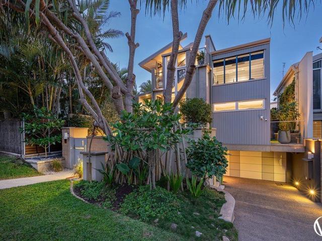 Duplex for sale in Sunshine Beach, Queensland