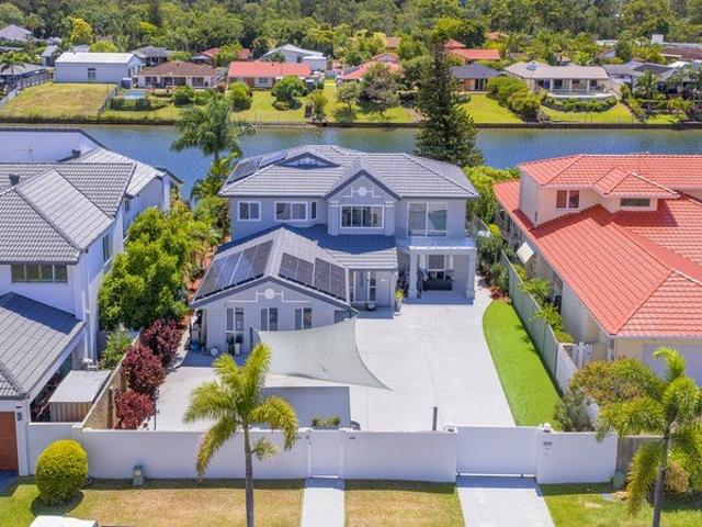 House for sale in Benowa, Gold Coast City