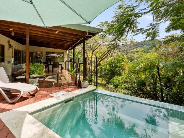 Cottage for sale in Clothiers Creek, New South Wales