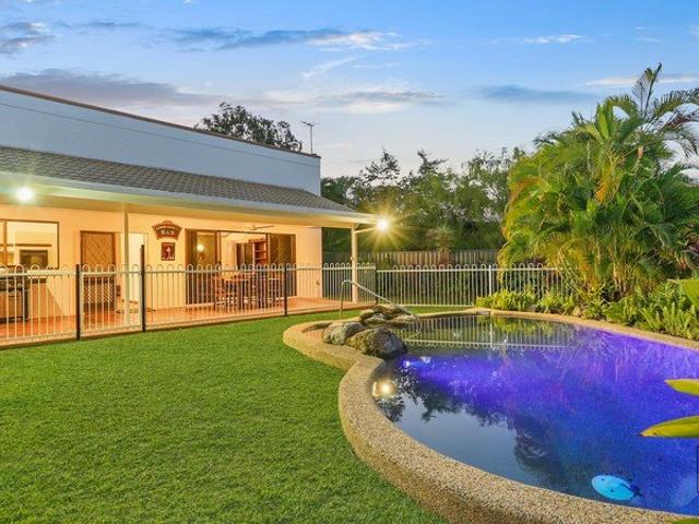 House for sale in Palm Cove, Queensland