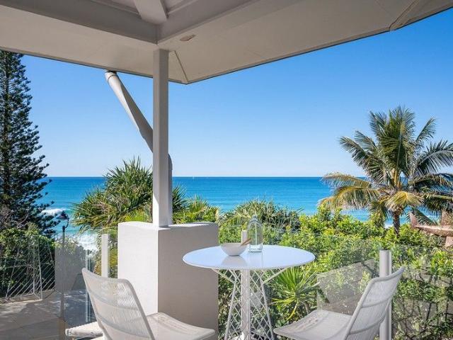 Duplex for sale in Sunshine Beach