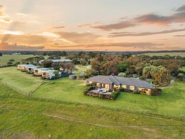 Cottage for sale in Tyagarah, Victoria