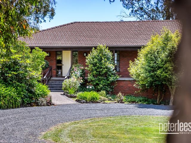 House for sale in Devon Hills, Tasmania