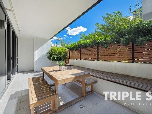 Apartment for sale in Wentworth Point, Sydney
