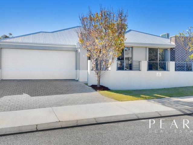 Villa for sale in Woodvale, Western Australia