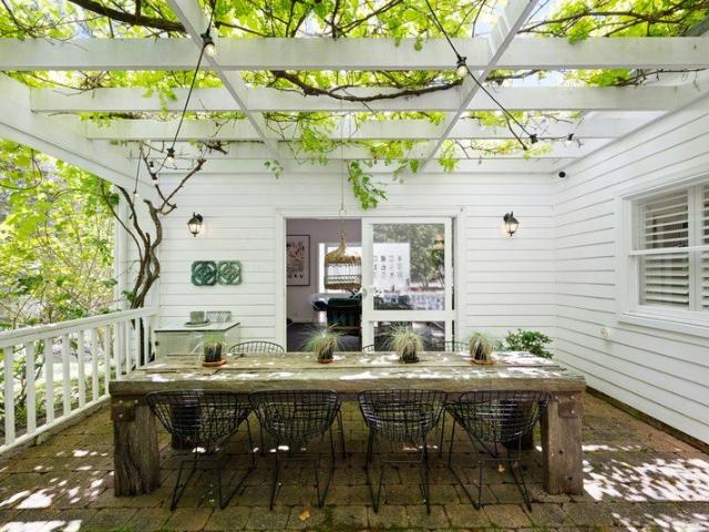 House for sale in Pretty Beach, New South Wales