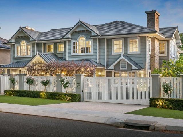 House for sale in Applecross, City of Melville
