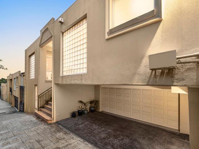 Townhouse for sale in Camerons Creek, Victoria