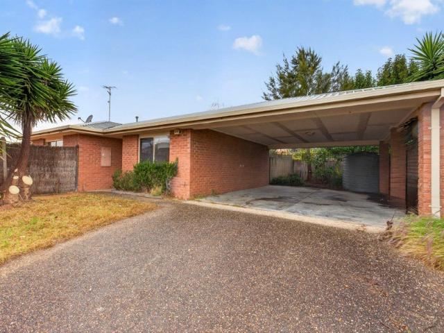 House for sale in Eastwood, Victoria
