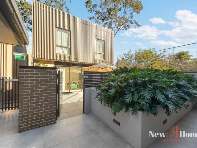 Townhouse for sale in Sydney, New South Wales
