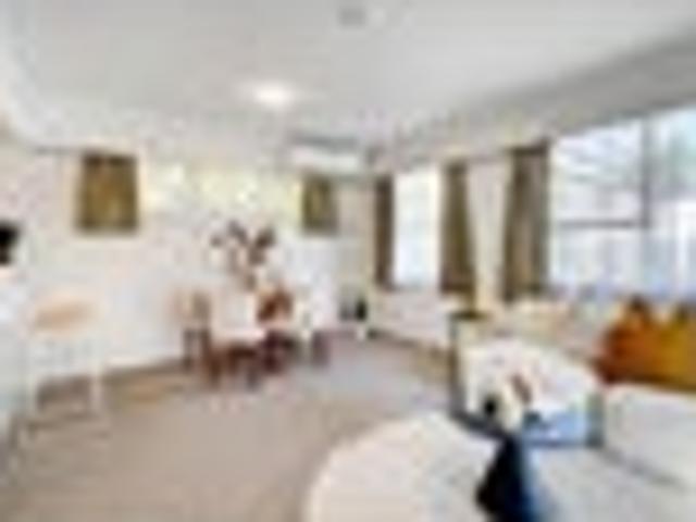 Apartment for sale in Royal Oak, Oroua County