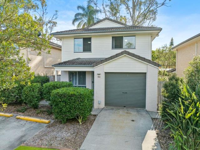 Townhouse for sale in Toombul, Queensland