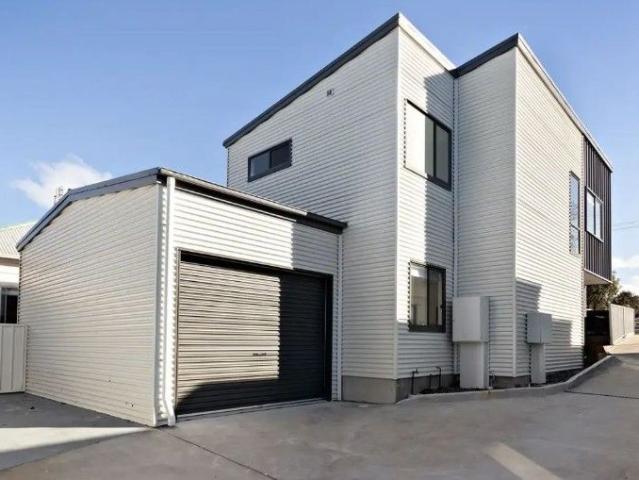 Townhouse for sale in Ambergate, New South Wales