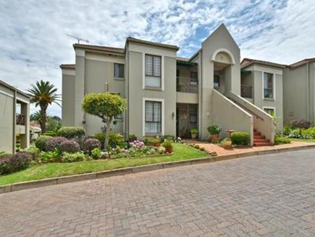 Apartment for sale in Vosloorus, Gauteng