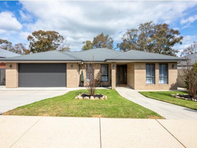 House for sale in Albury, New South Wales