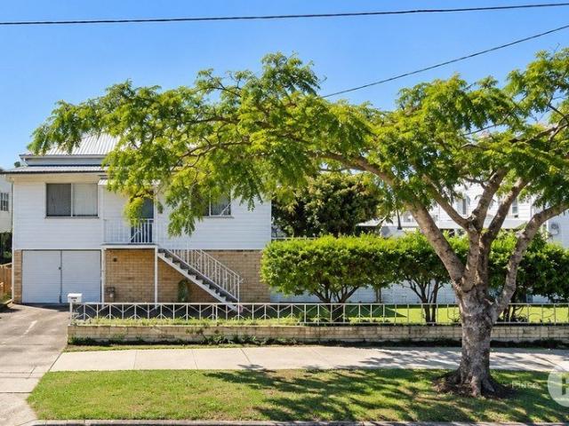 House for sale in Whinstanes, Greater Brisbane