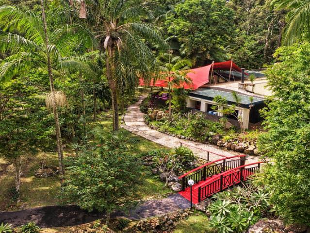 Townhouse for sale in Tamborine Mountain, Queensland