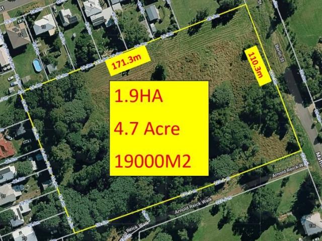 Land for sale in Toombul, Queensland