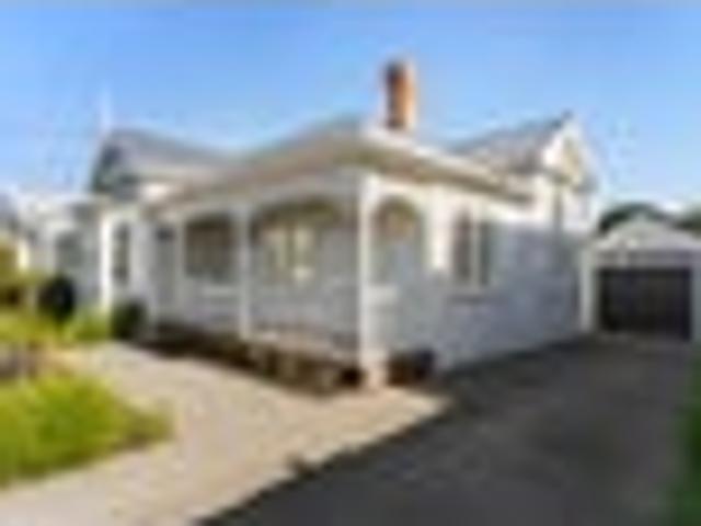 House for sale in Auckland, Oroua County
