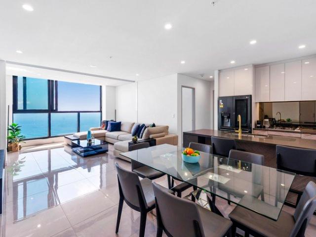 Apartment for sale in Surfers Paradise, Gold Coast City