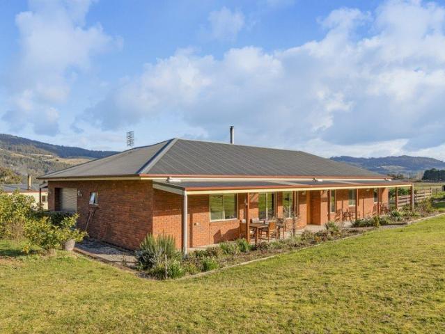 House for sale in Ranelagh, Tasmania