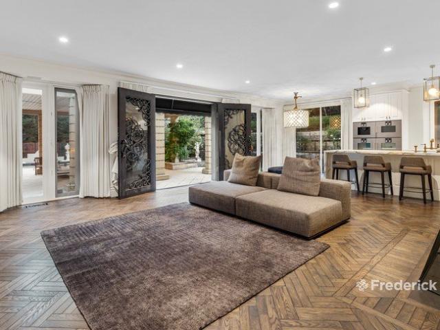 House for sale in Lower Plenty, Melbourne