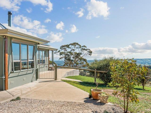 House for sale in Horseshoe Creek, South Australia