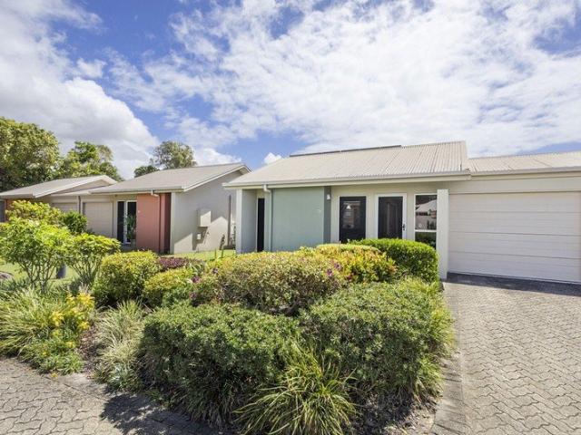 Villa for sale in Kings Creek, Queensland