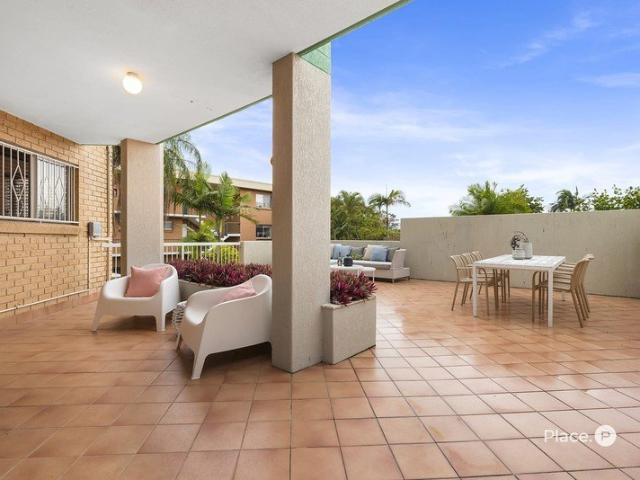 Apartment for sale in Coorparoo, Greater Brisbane