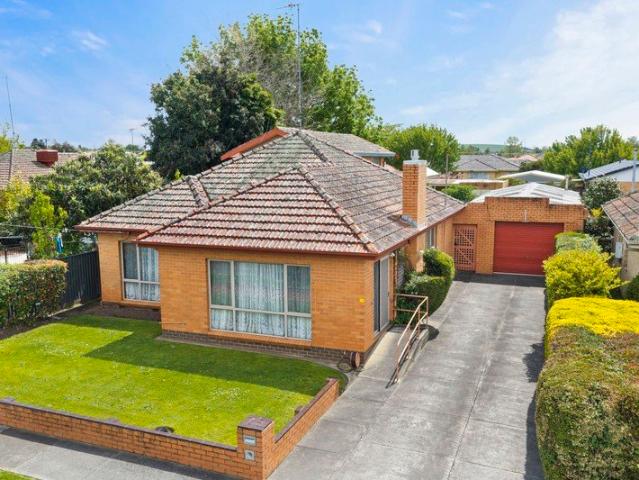 House for sale in Wendouree, Ballarat