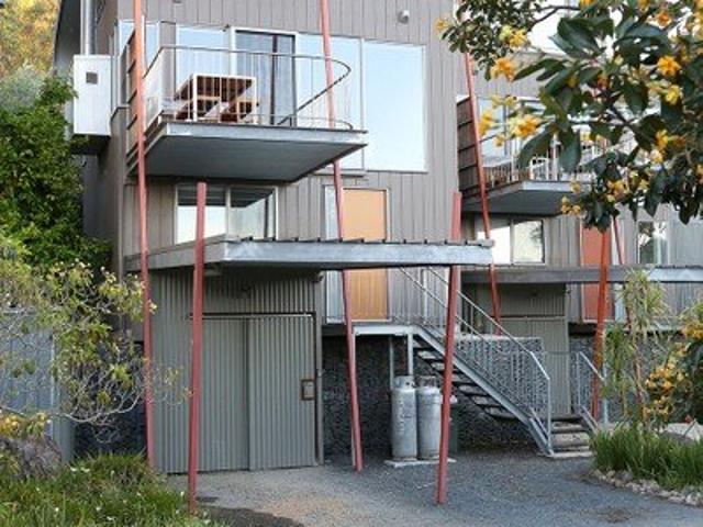 Townhouse for sale in Mount Beauty, Victoria
