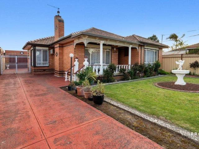 House for sale in Sunshine West, Melbourne