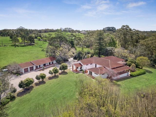 Cottage for sale in Somersby, Gosford
