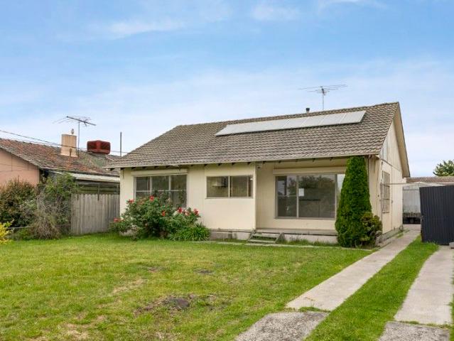 House for sale in Dallas, Victoria