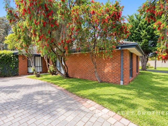 House for sale in Hampton Park, Melbourne