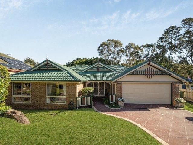 House for sale in Castle Hill, Greater Brisbane