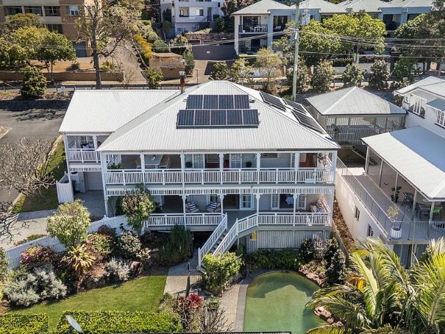 House for sale in Norman Park, Greater Brisbane