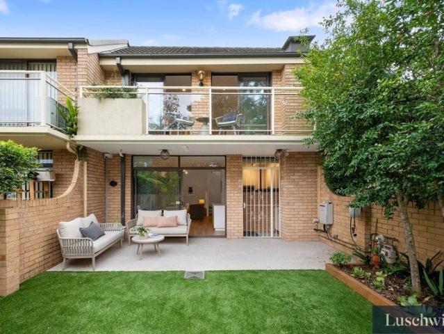Townhouse for sale in Sydney, New South Wales