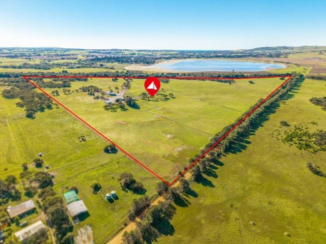 Cottage for sale in Duck Ponds, South Australia
