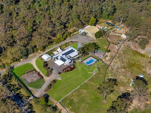 Cottage for sale in Kulnura, New South Wales