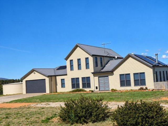 Cottage for sale in Michelago, Snowy Monaro Regional Council